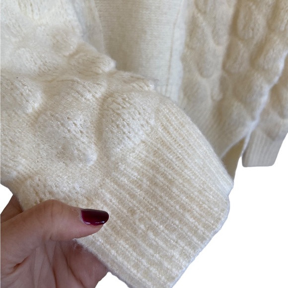 Moon River Dotted Texture Ivory Sweater - Picture 6 of 10